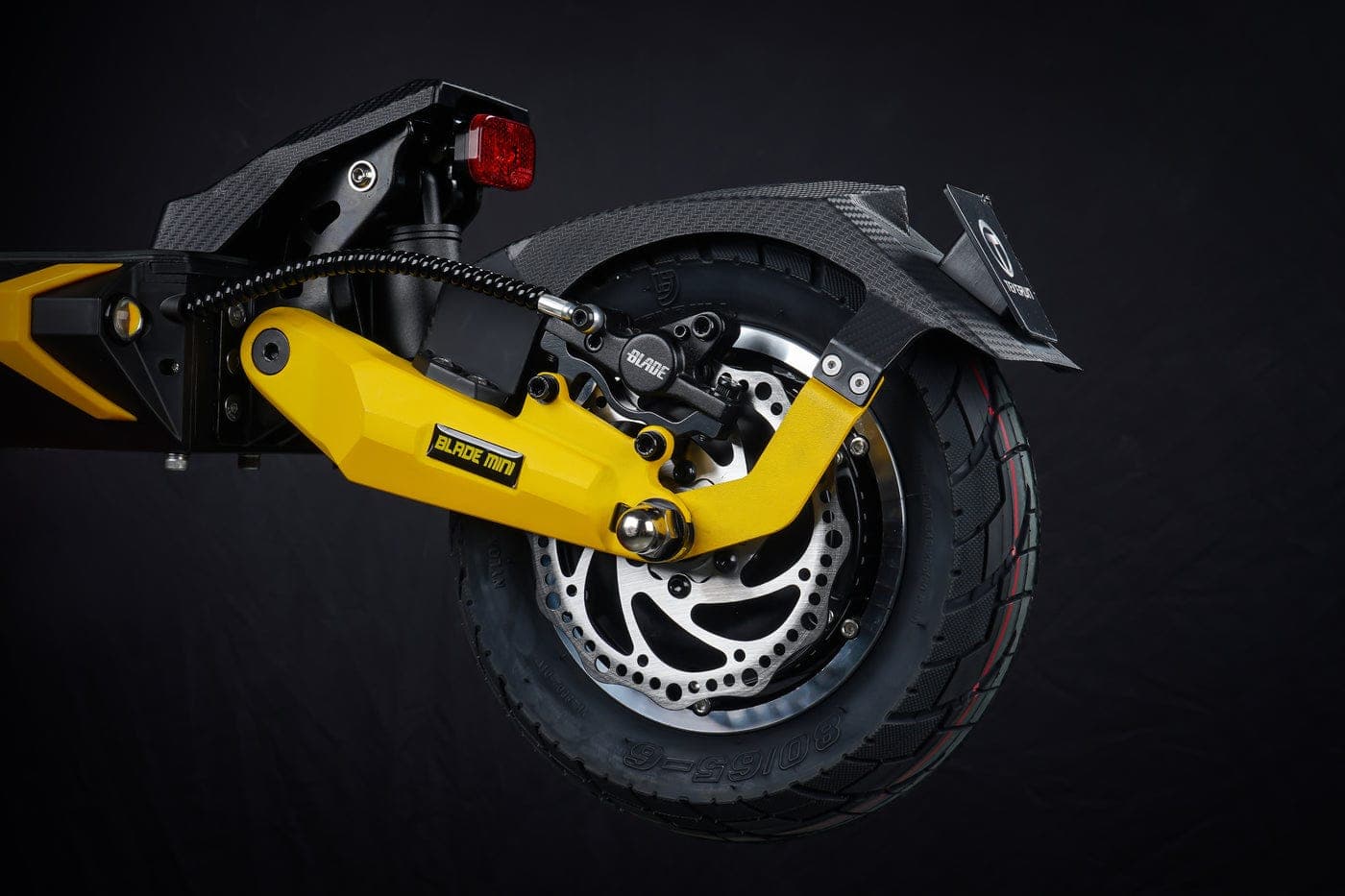 Racing-level hydraulics